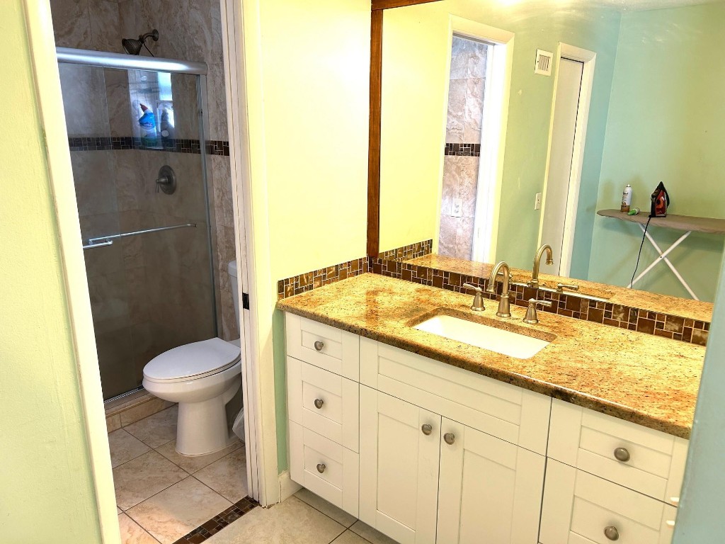 COUNTRY CLUB W ADDITION - Residential