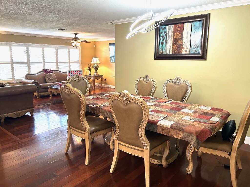 COUNTRY CLUB W ADDITION - Residential