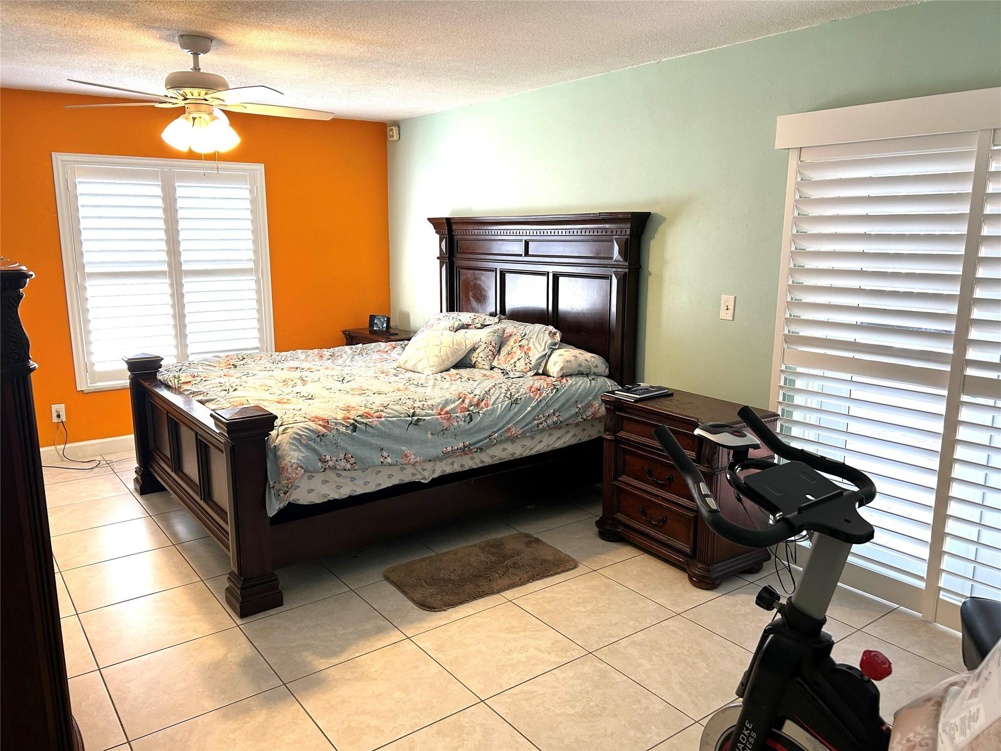 COUNTRY CLUB W ADDITION - Residential