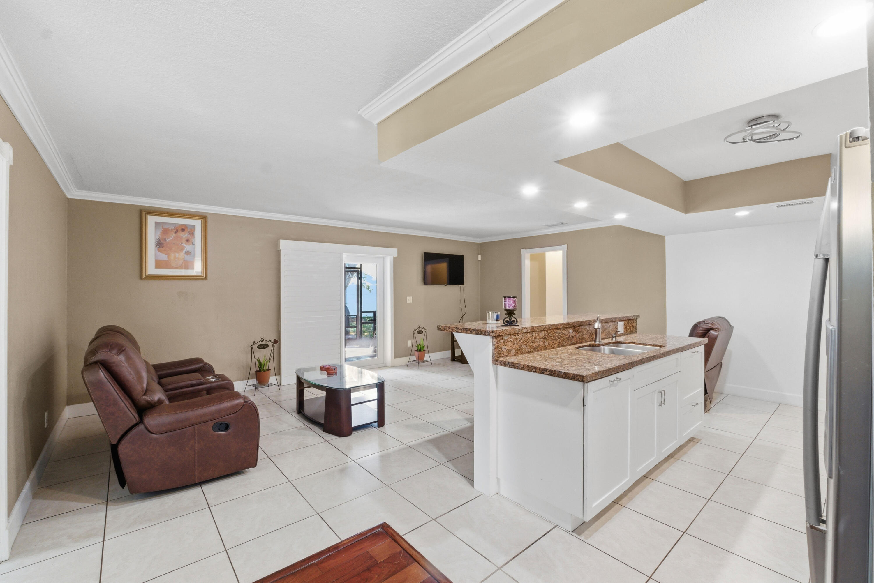 COUNTRY CLUB W ADDITION - Residential