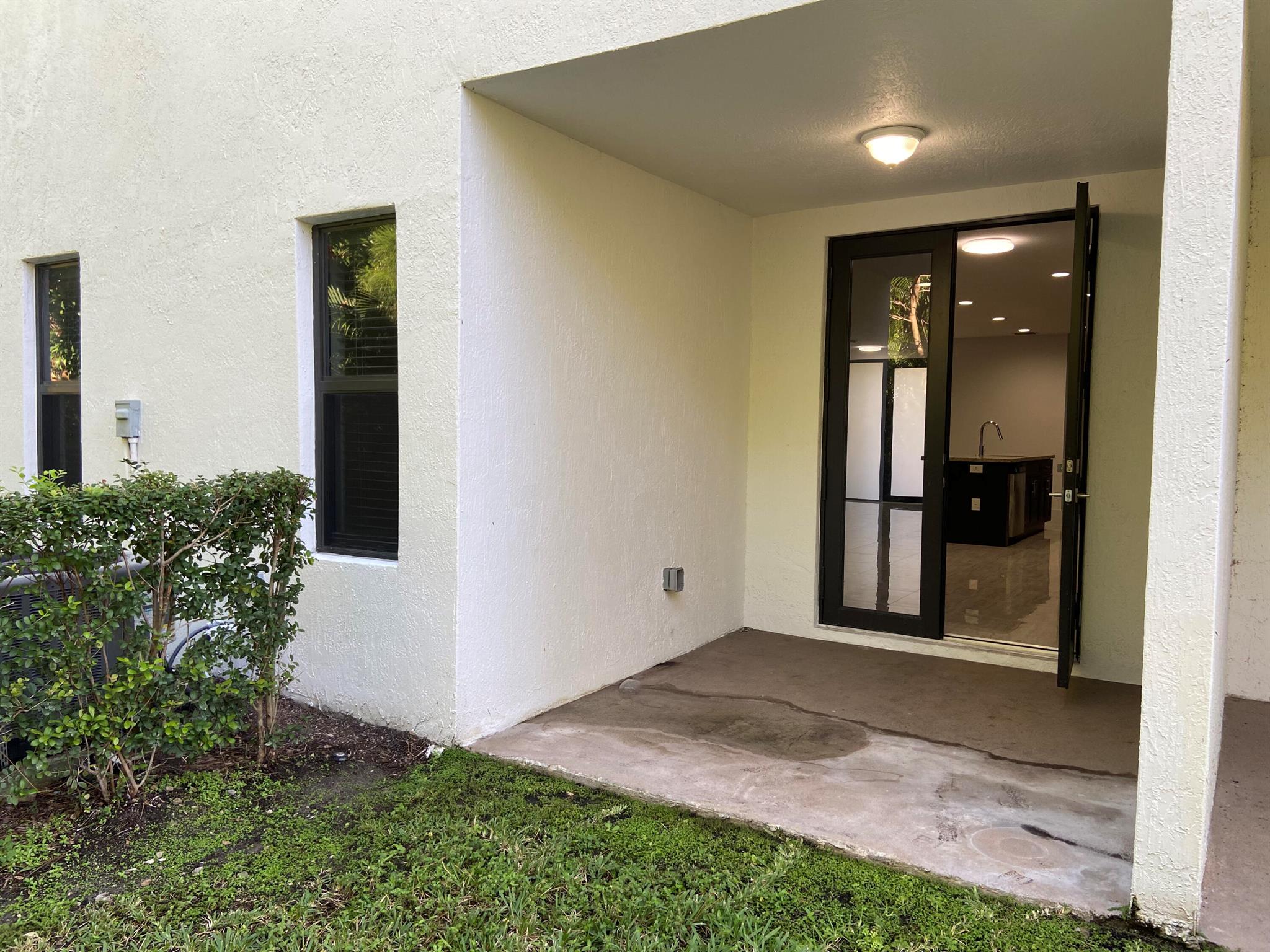 CASA DEL SOL - Residential Lease