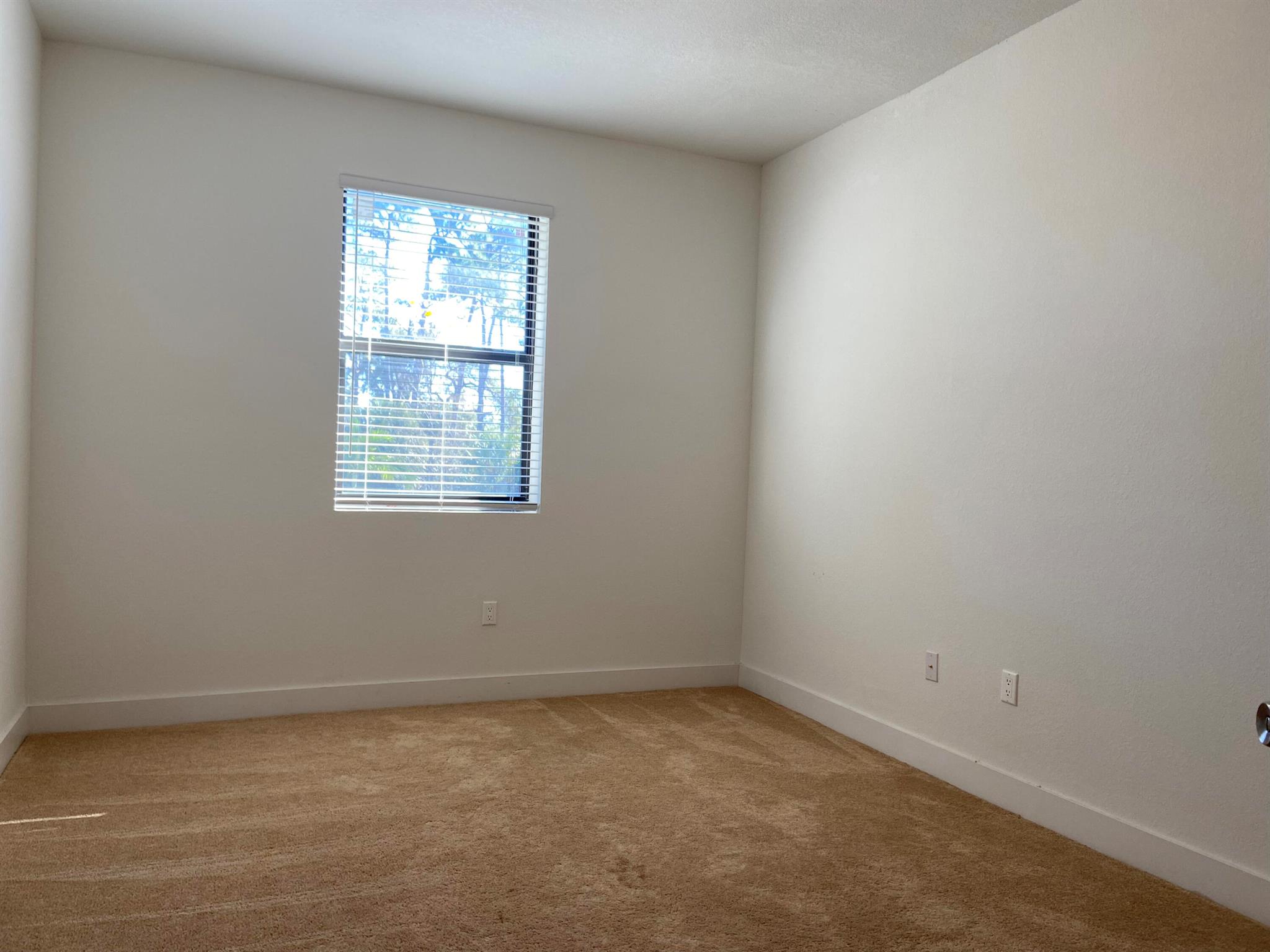 CASA DEL SOL - Residential Lease