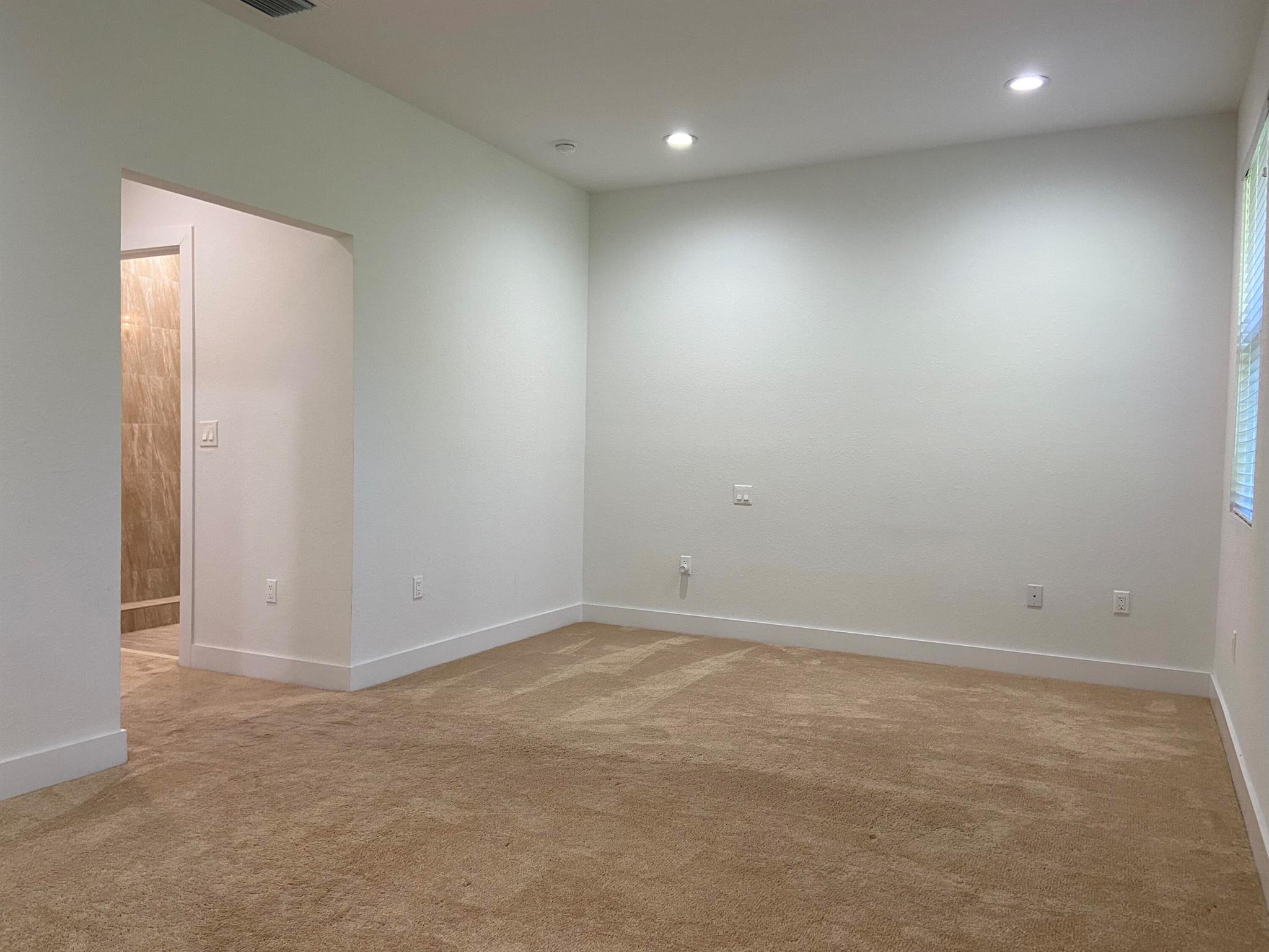 CASA DEL SOL - Residential Lease