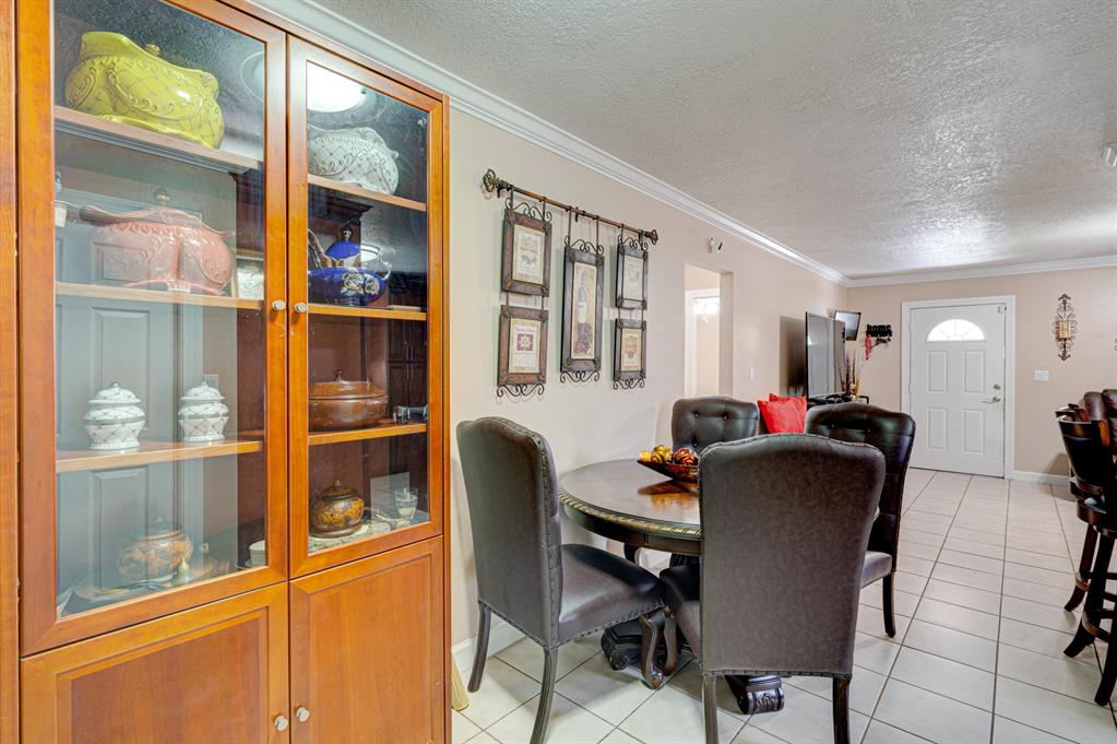 LAKE ECHO - Residential