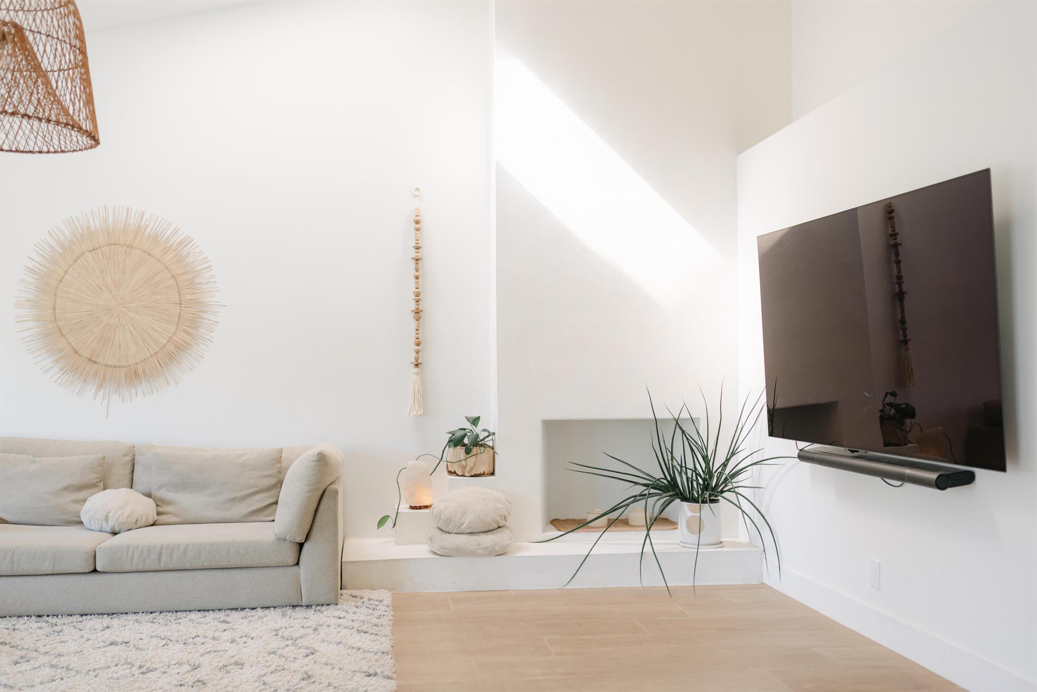 TROPIC PALMS 1 - Residential Lease