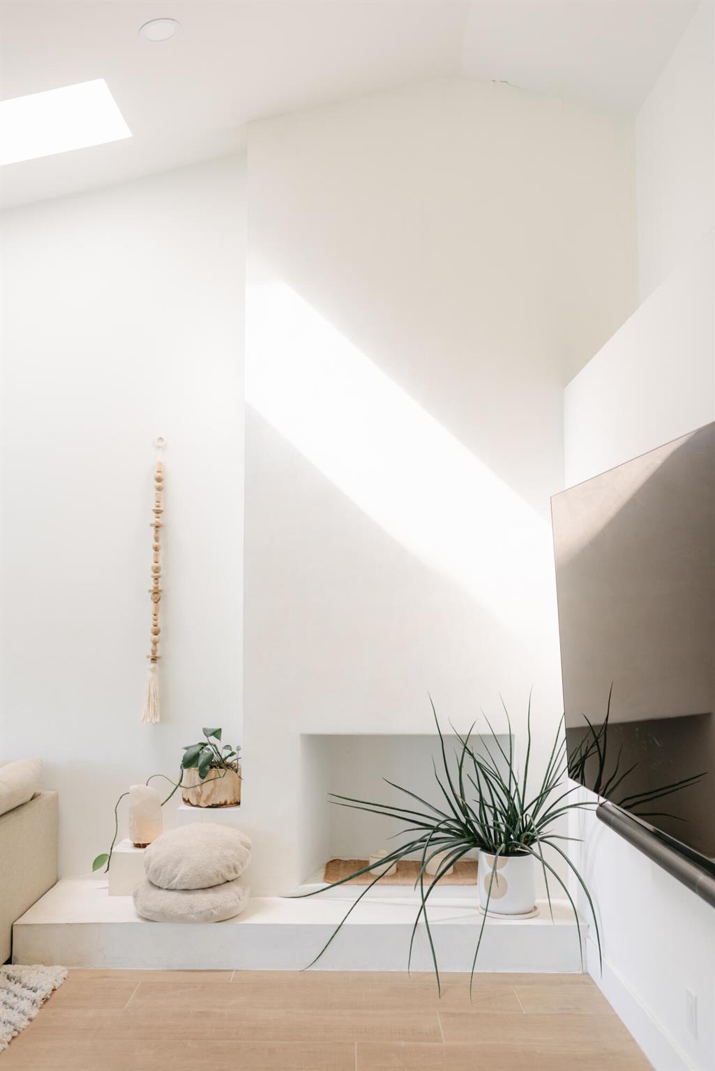 TROPIC PALMS 1 - Residential Lease