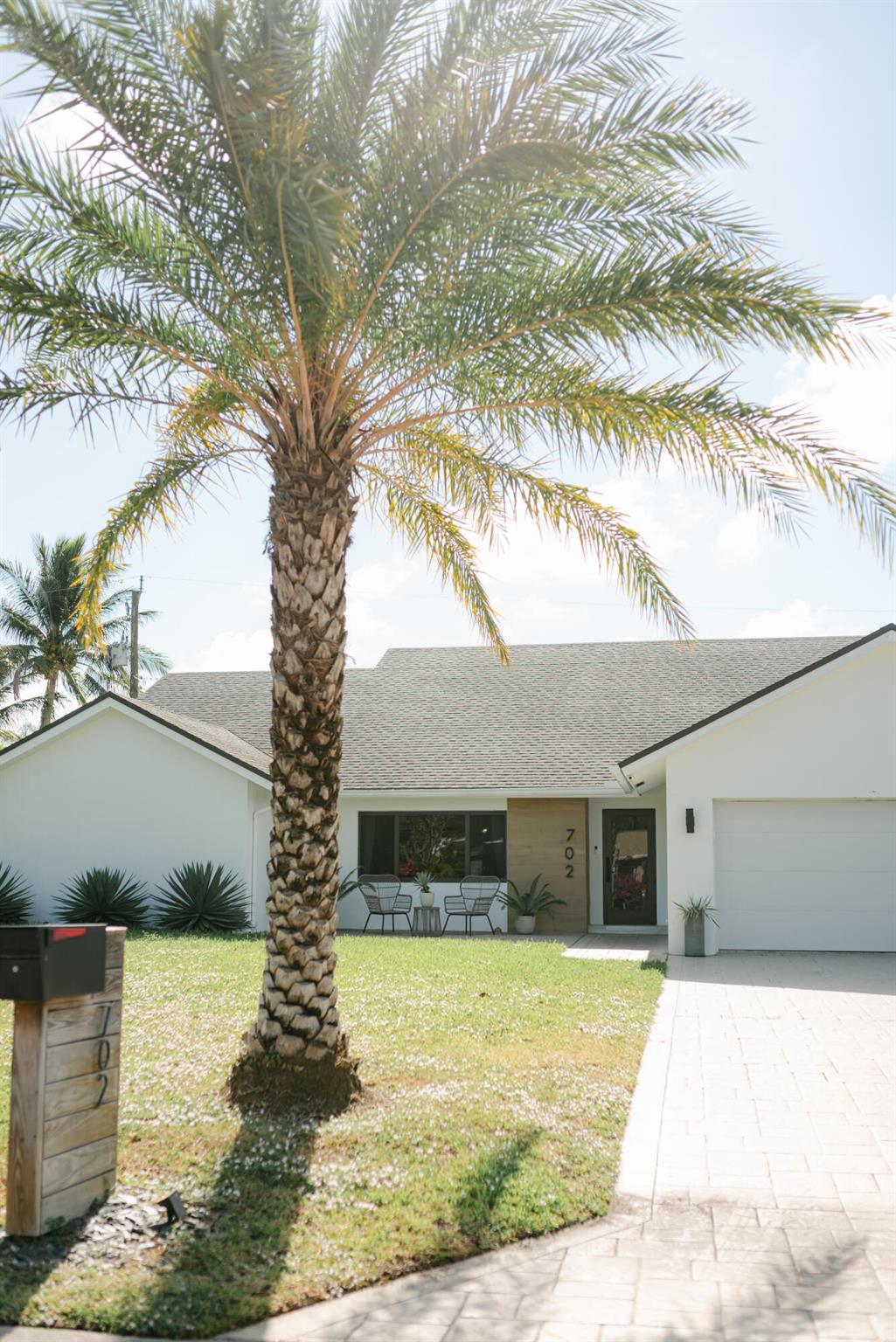 TROPIC PALMS 1 - Residential Lease