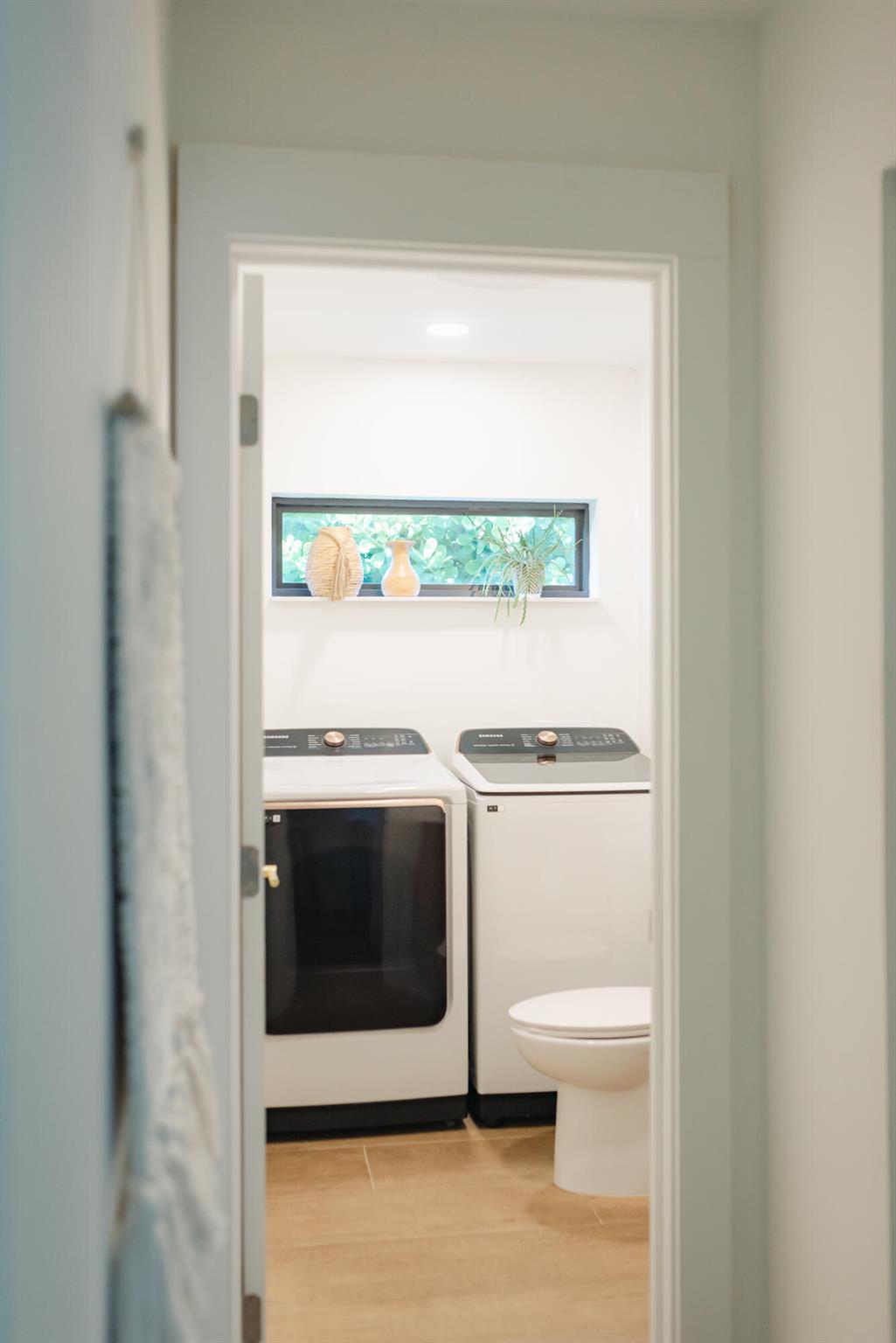 TROPIC PALMS 1 - Residential Lease