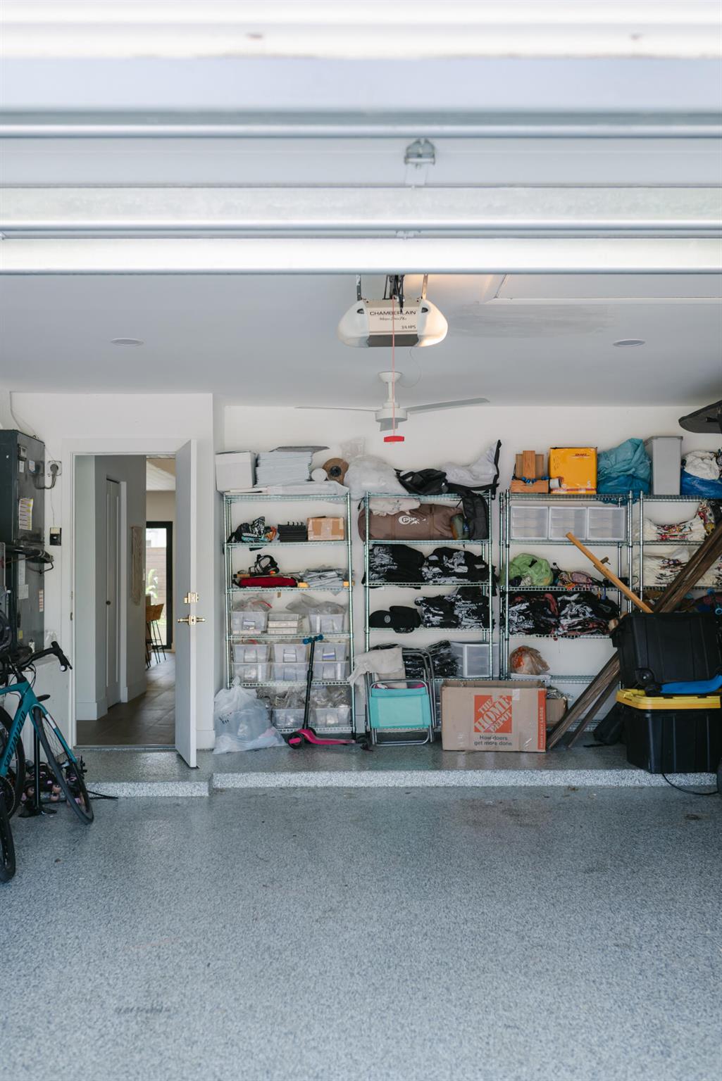 TROPIC PALMS 1 - Residential Lease