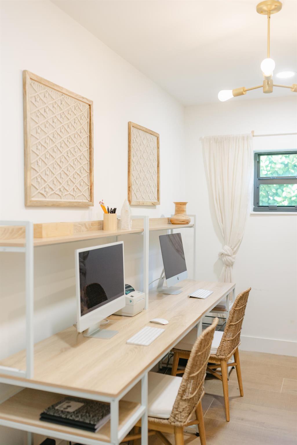 TROPIC PALMS 1 - Residential Lease