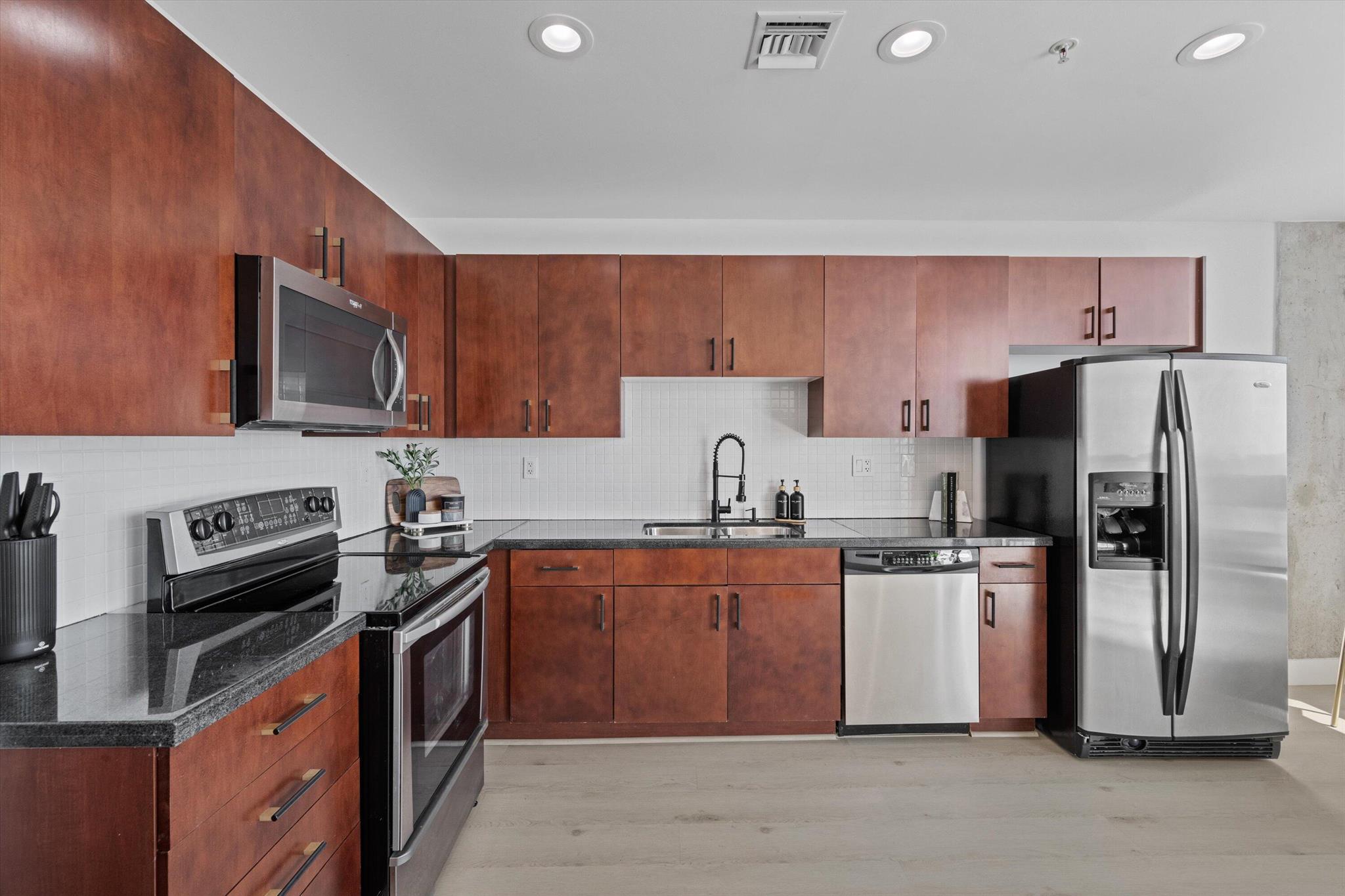 EDGE CONDO - Residential Lease