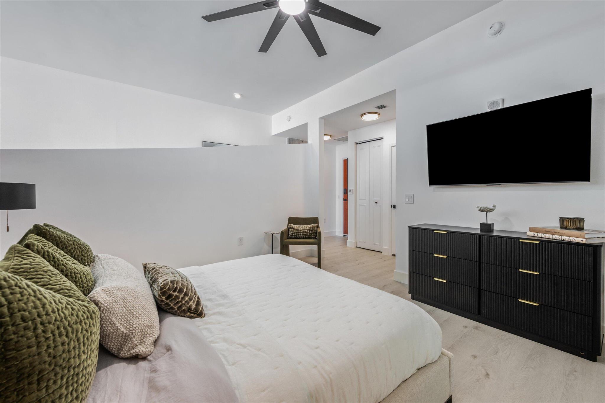 EDGE CONDO - Residential Lease