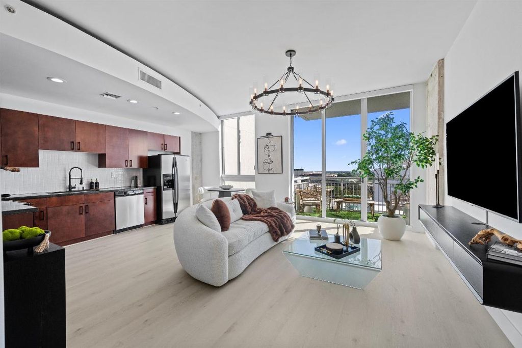 Photo of 300 S Australian Avenue #1116, West Palm Beach, FL 33401 (MLS # R11144861)