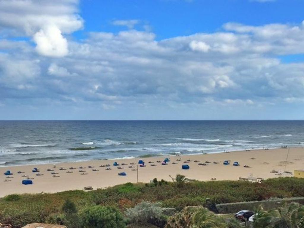 Photo of 3000 N Ocean Drive #7-G, Singer Island, FL 33404 (MLS # R10726438)