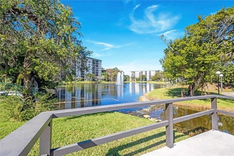 Tiny photo for 2206 S CYPRESS BEND Drive #208, Pompano Beach, FL 33069 (MLS # B26090315)