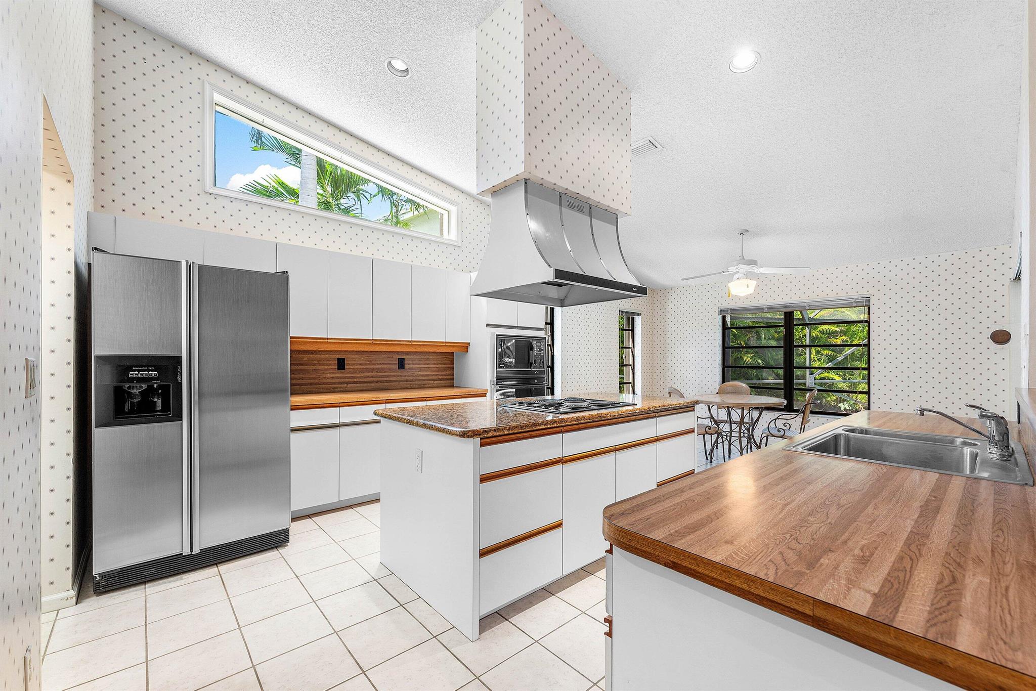 Boca Sailing & Racquet - Residential