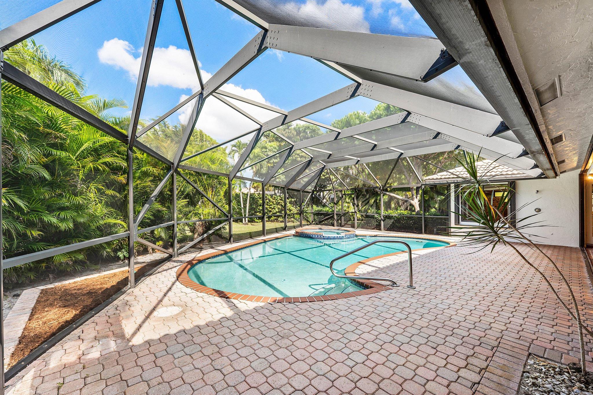 Boca Sailing & Racquet - Residential