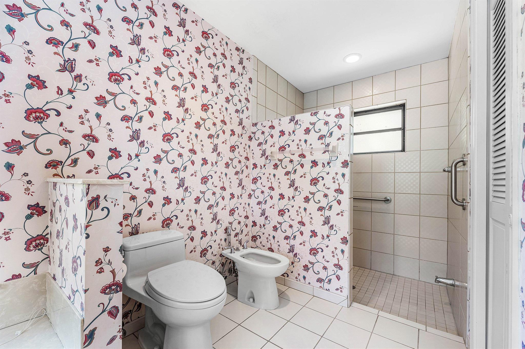 Boca Sailing & Racquet - Residential