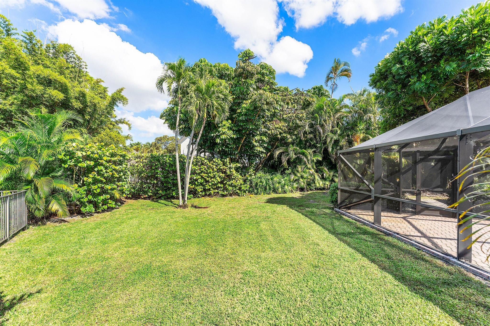 Boca Sailing & Racquet - Residential