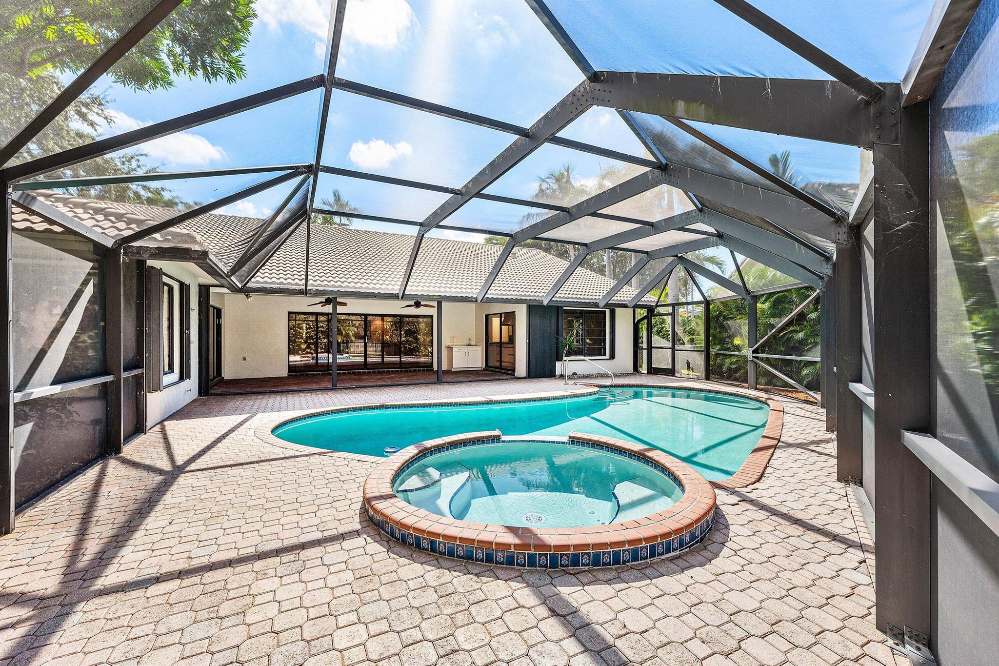 Boca Sailing & Racquet - Residential