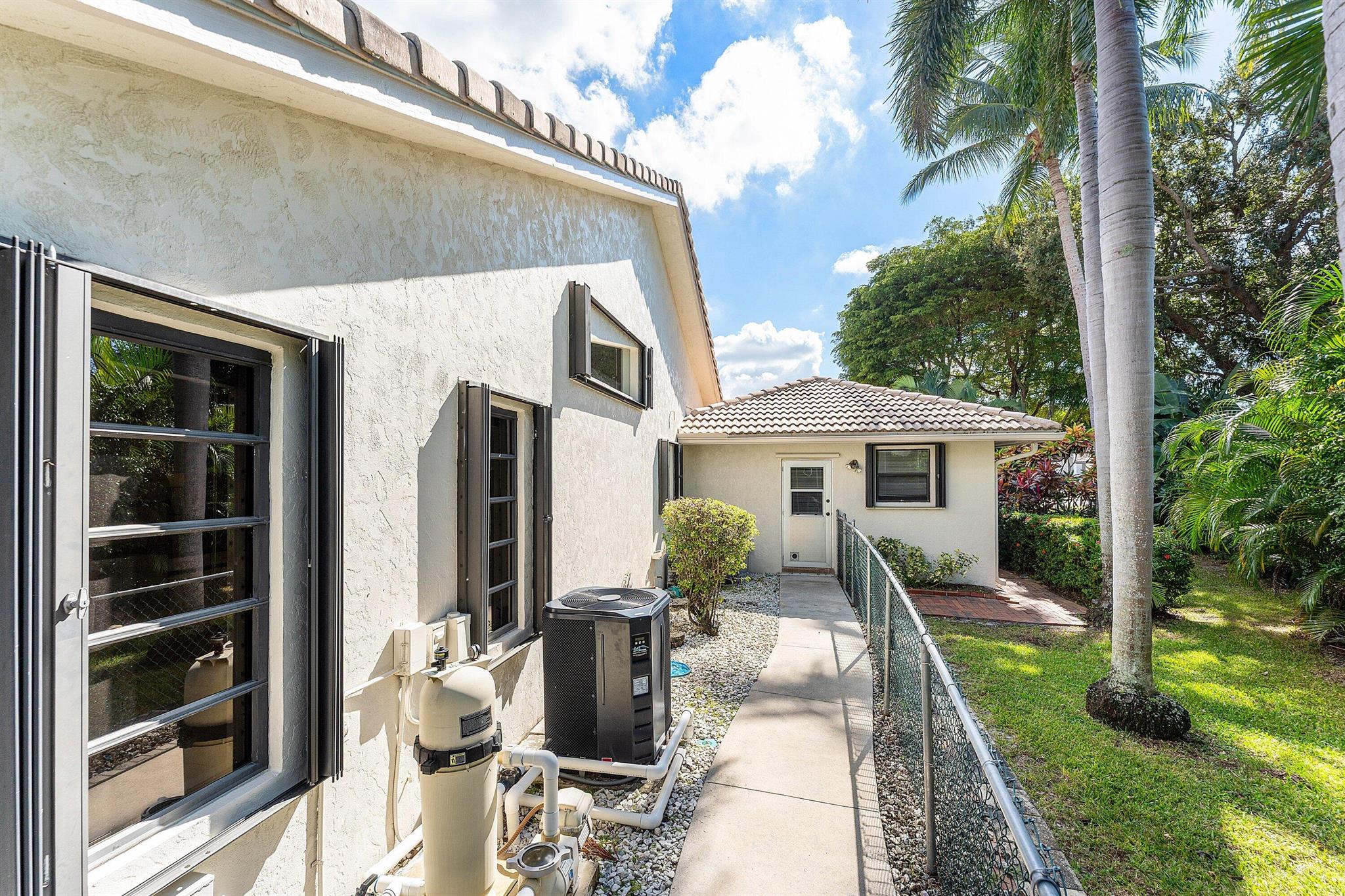 Boca Sailing & Racquet - Residential