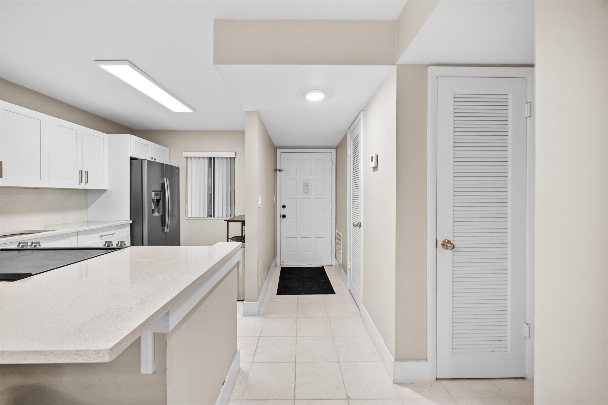 FOUNTAINS OF PALM BEACH CONDO 3 - Residential Lease