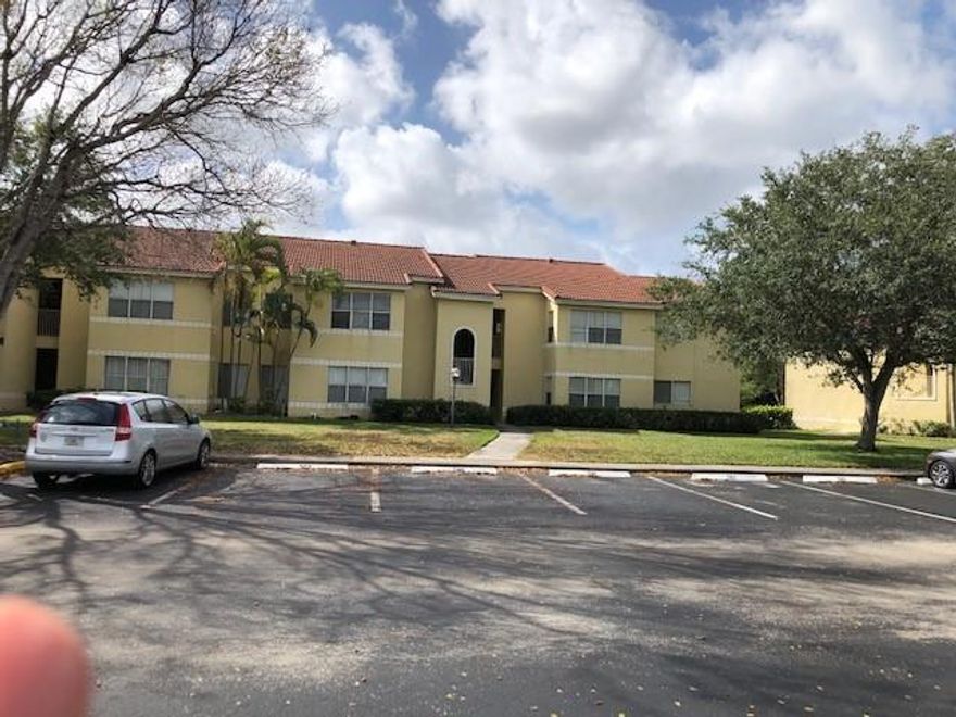 GREAT LOCATION!! SPACIOUS 2BED/2BATH 2ND FLOOR CORNER UNIT, KITCHEN W/STAINLESS APPLIANCES, WASHER AND DRYER INSIDE THE UNIT, TILED FLOORING THROUGHOUT, MOVE IN CONDITION!! FABULOUS VIEW OF GOLF COURSE AND LAKE AND VERY CLOSE TO THE COMMUNITY POOL AND TENNIS COURTS. CLOSE TO SAWGRASS MILLS MALL, RESTAURANTS, WALKING DISTANCE TO SAWGRASS ELEMENTARY SCHOOL AND FLAMINGO PARK, EASY ACCESS TO MAJOR HIGHWAYS, 2 COMMUNITY POOLS, FITNESS CENTER AND TENNIS COURT.