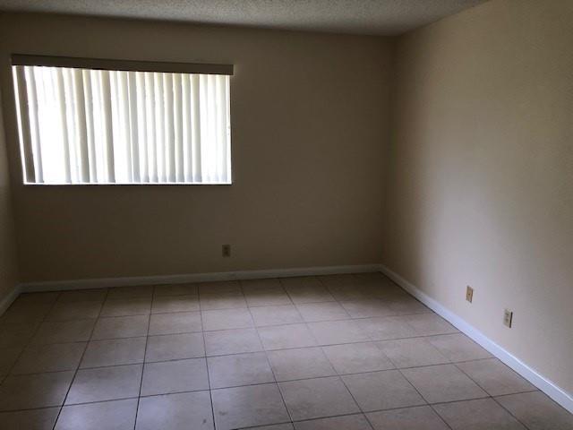 ISLES AT LAGO MAR CONDO - Residential