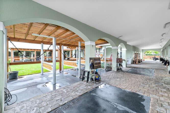 GRAND PRIX FARMS - Residential Lease