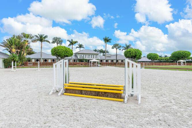 GRAND PRIX FARMS - Residential Lease