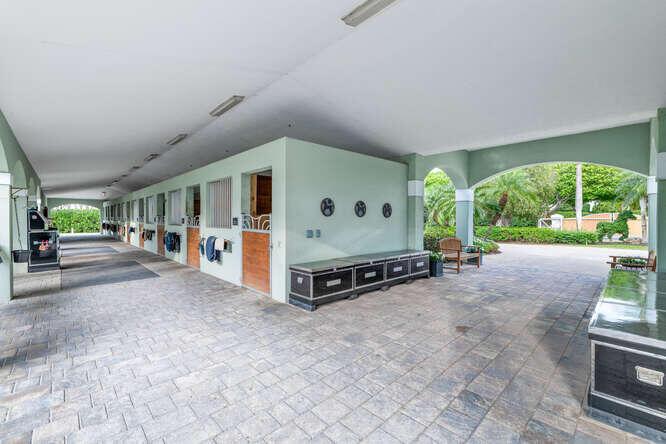 GRAND PRIX FARMS - Residential Lease