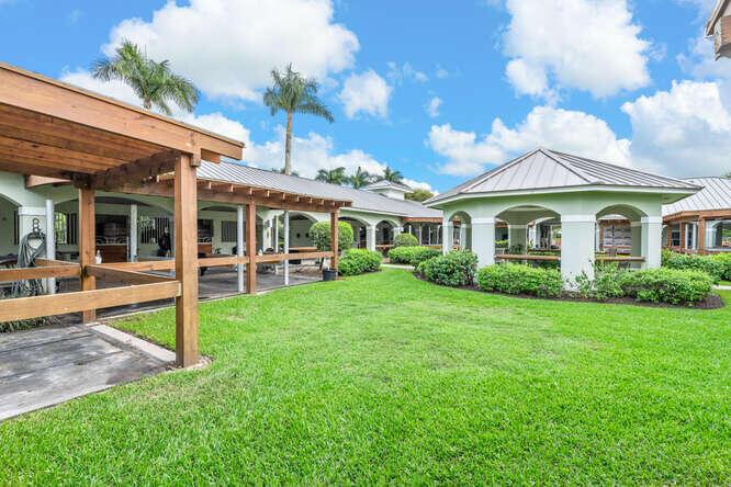 GRAND PRIX FARMS - Residential Lease