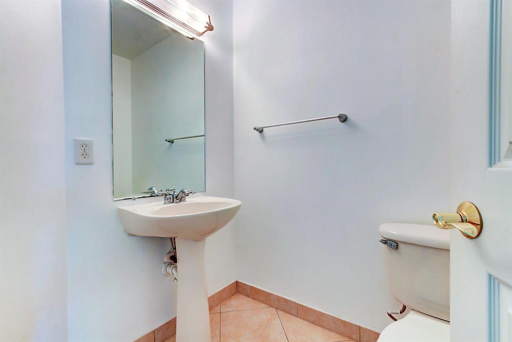 COASTAL BAY COLONY - Residential