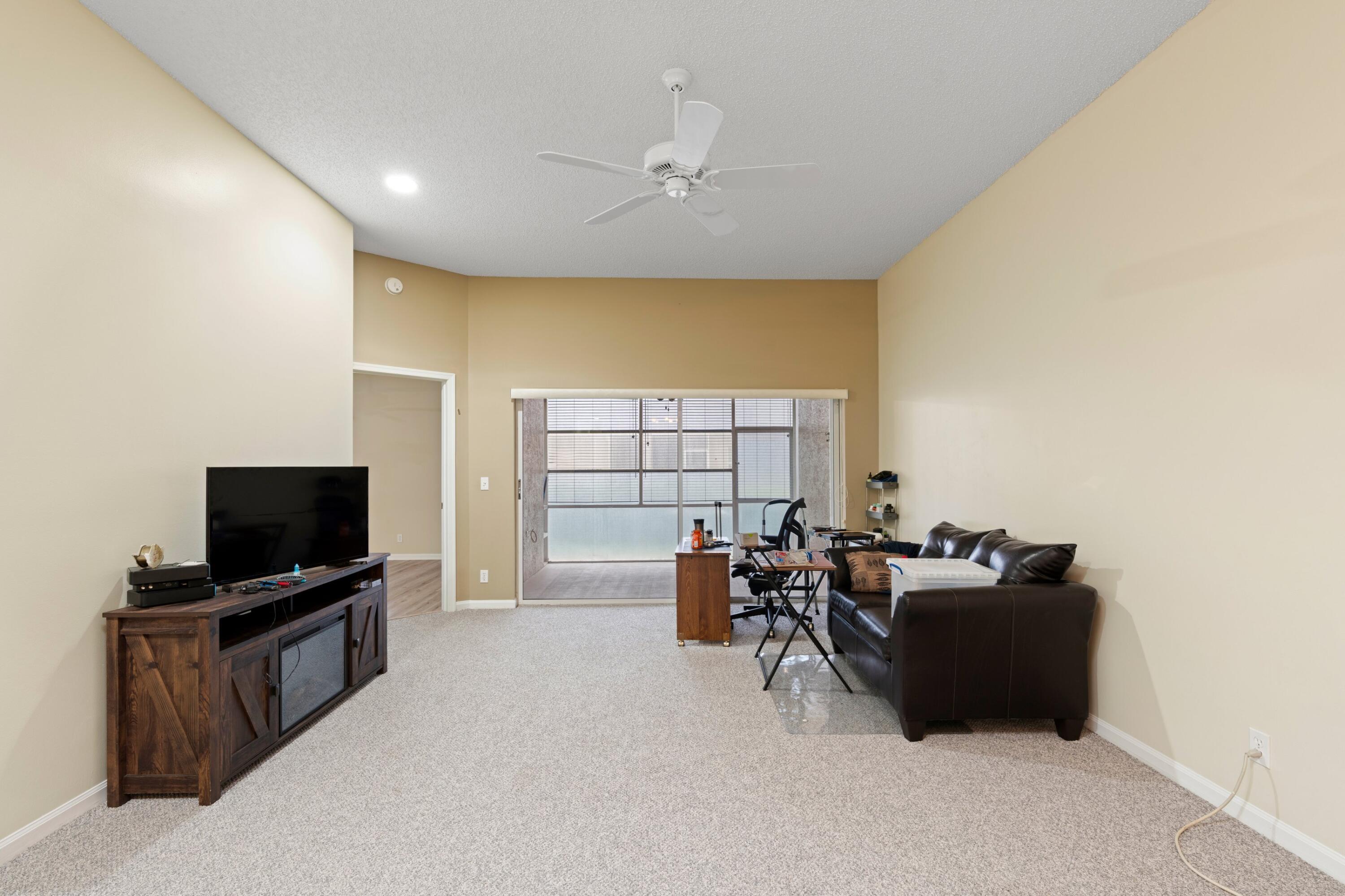 ABERDEEN 22 - Residential