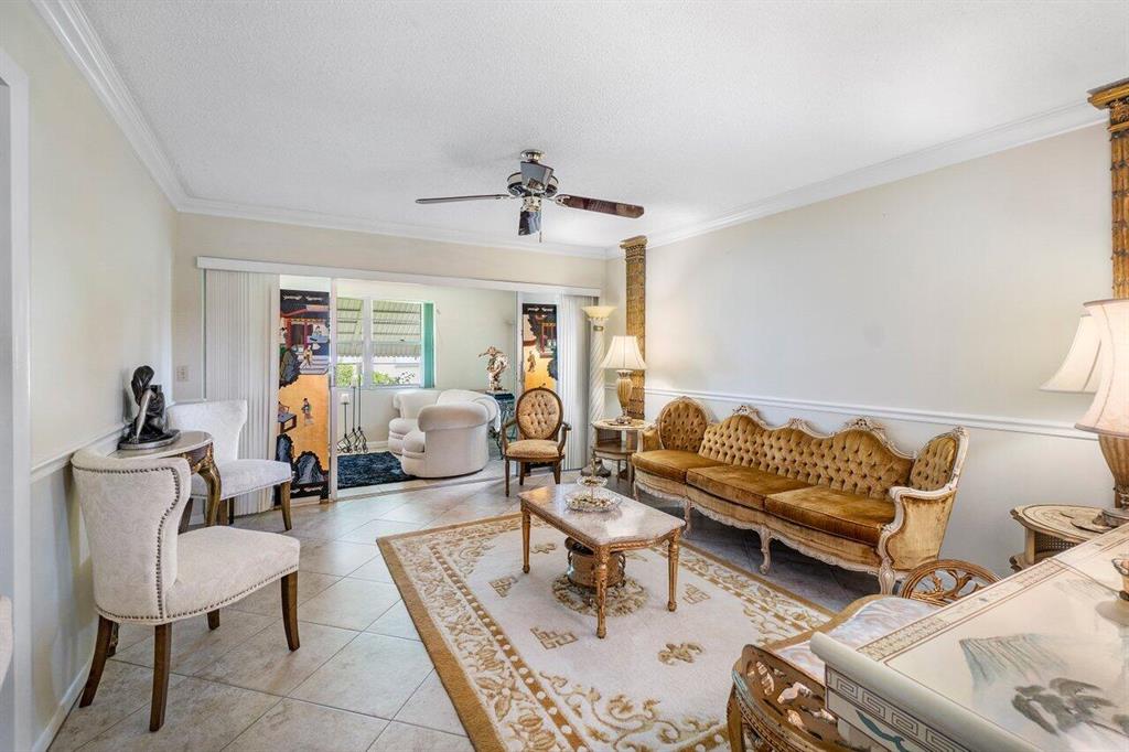 Country Manors - Residential