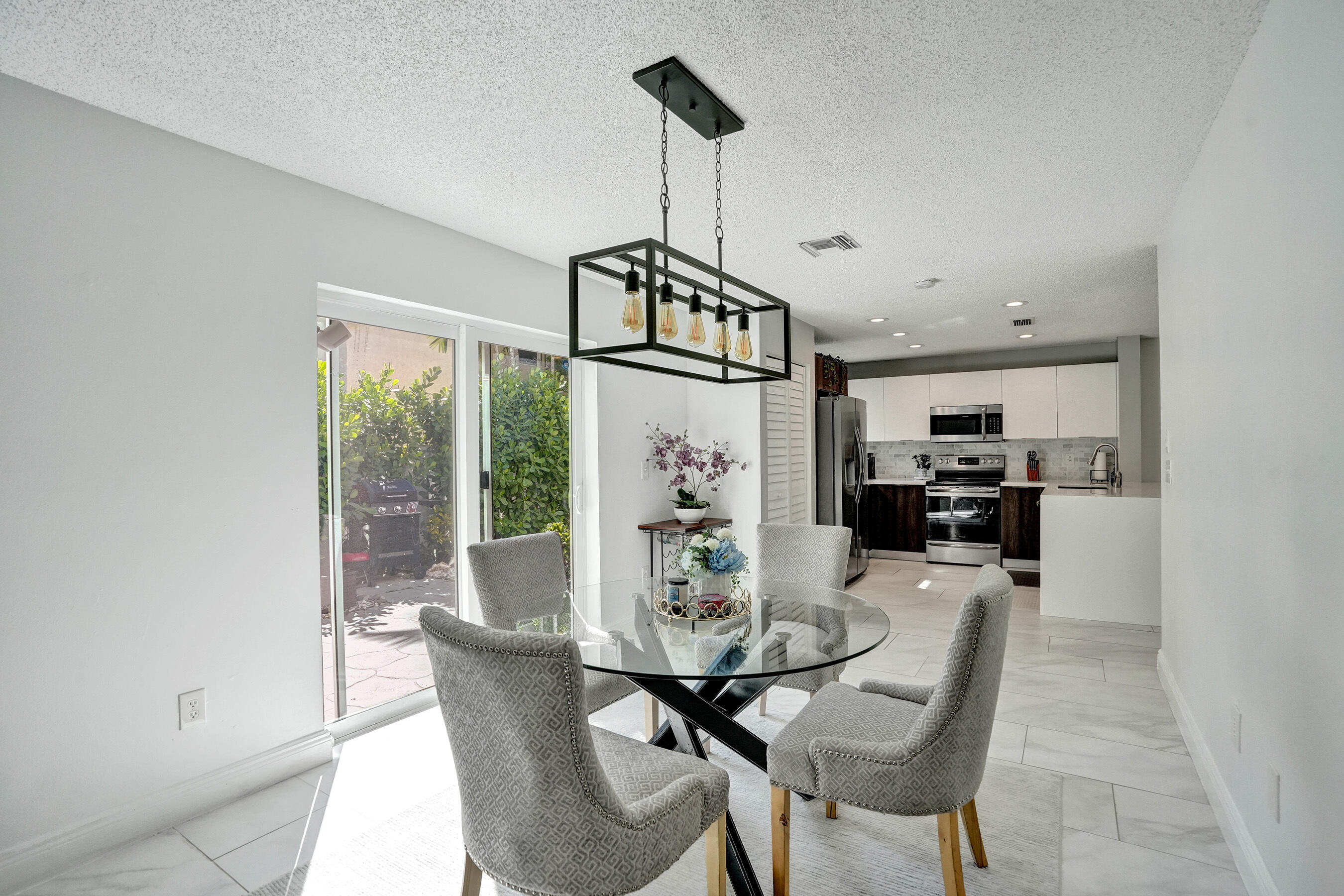 JACARANDA PARCEL 216 - Residential Lease