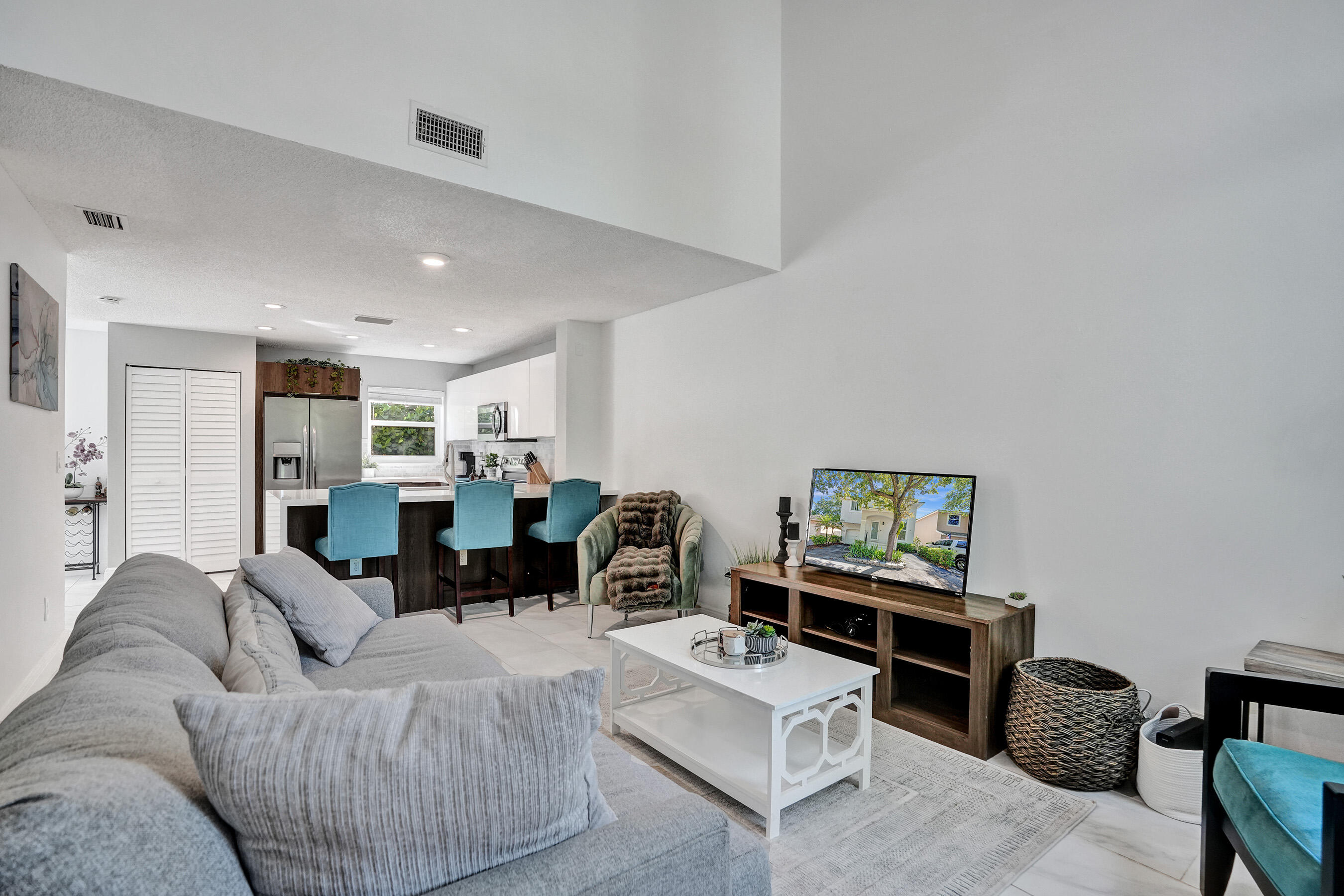 JACARANDA PARCEL 216 - Residential Lease