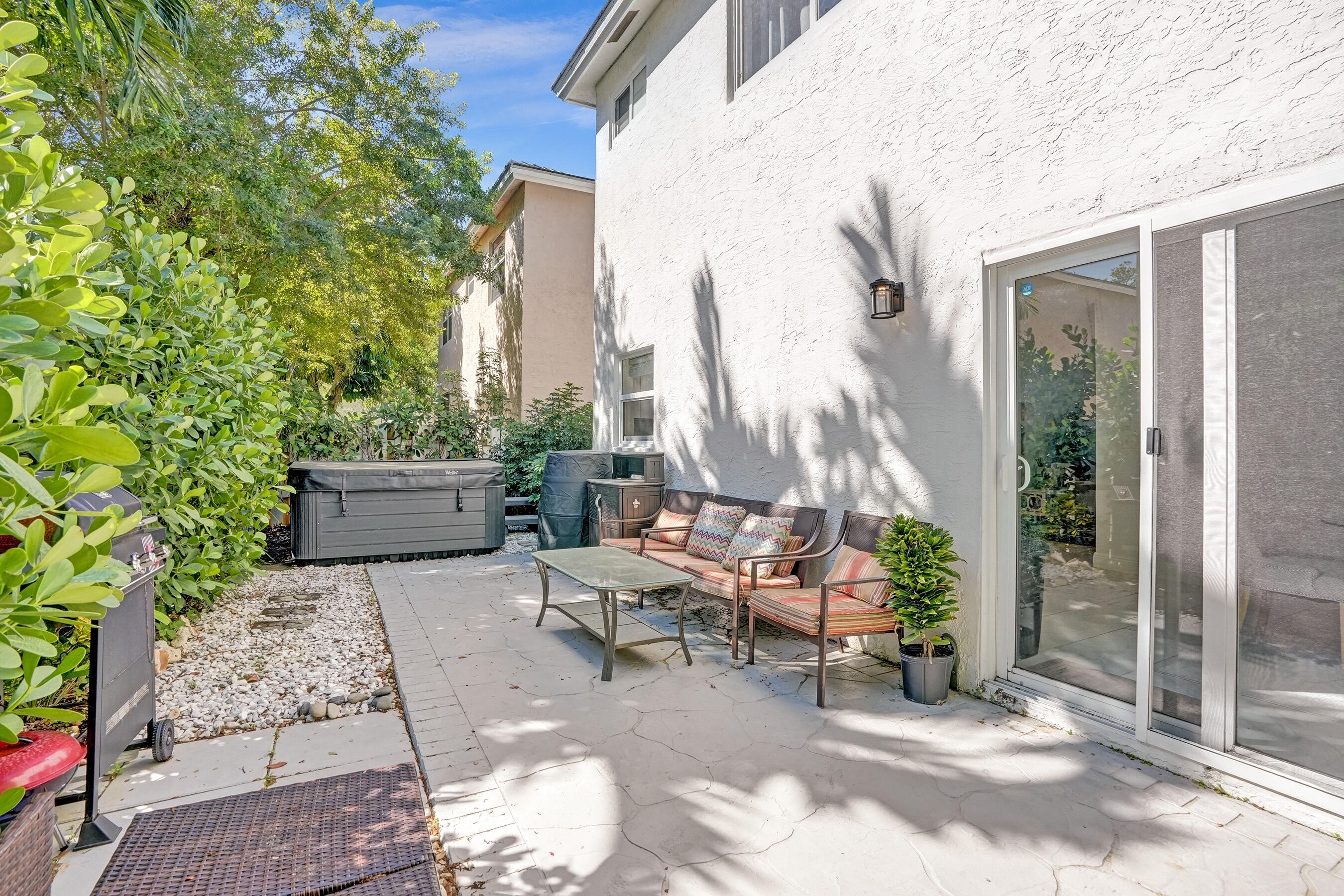 JACARANDA PARCEL 216 - Residential Lease