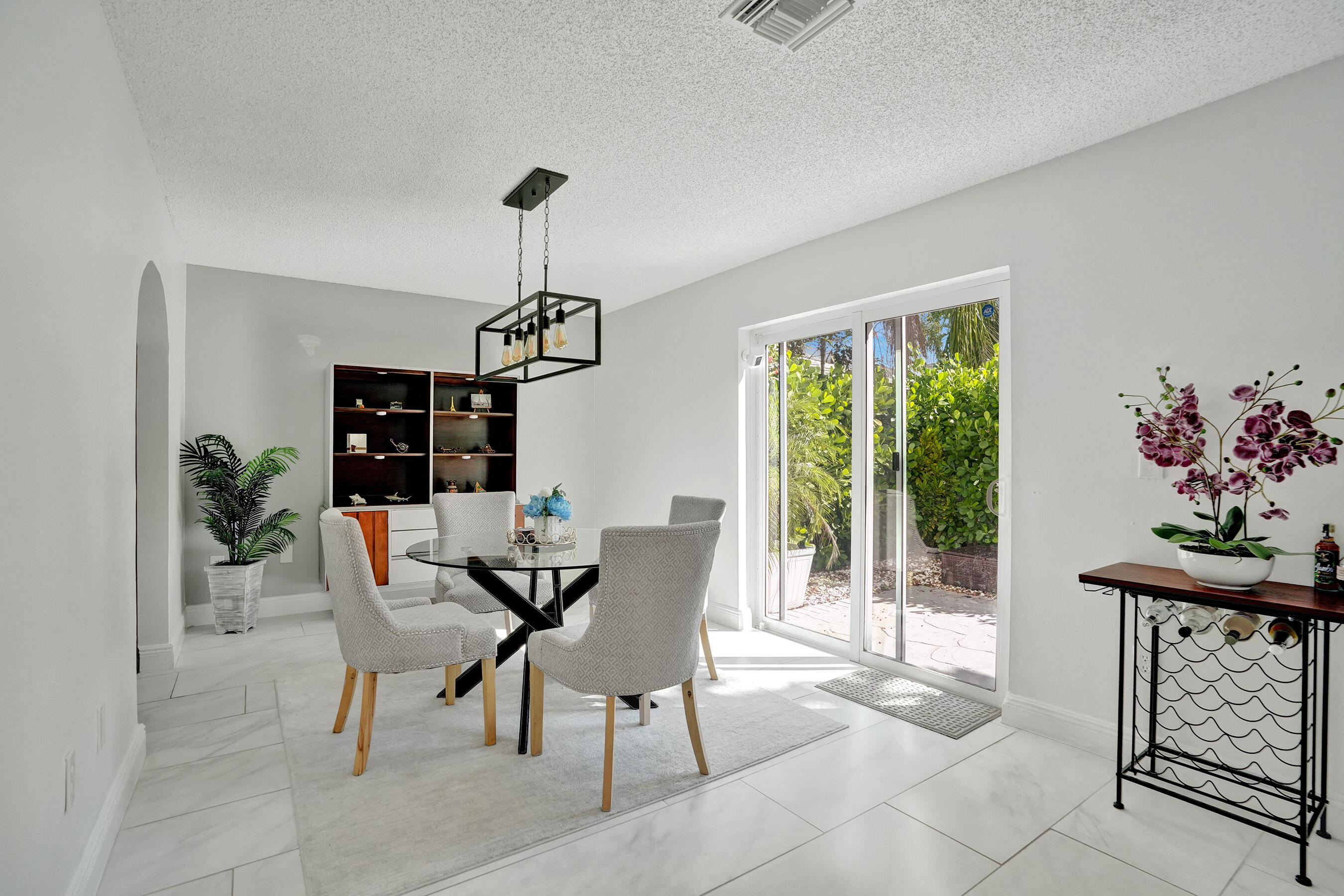 JACARANDA PARCEL 216 - Residential Lease