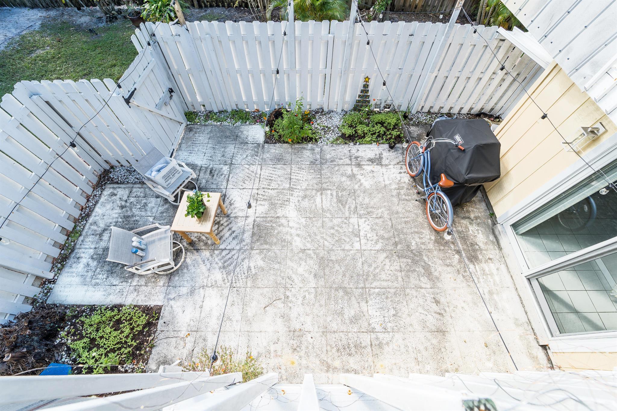 COPPOLA VILLAS - Residential Lease