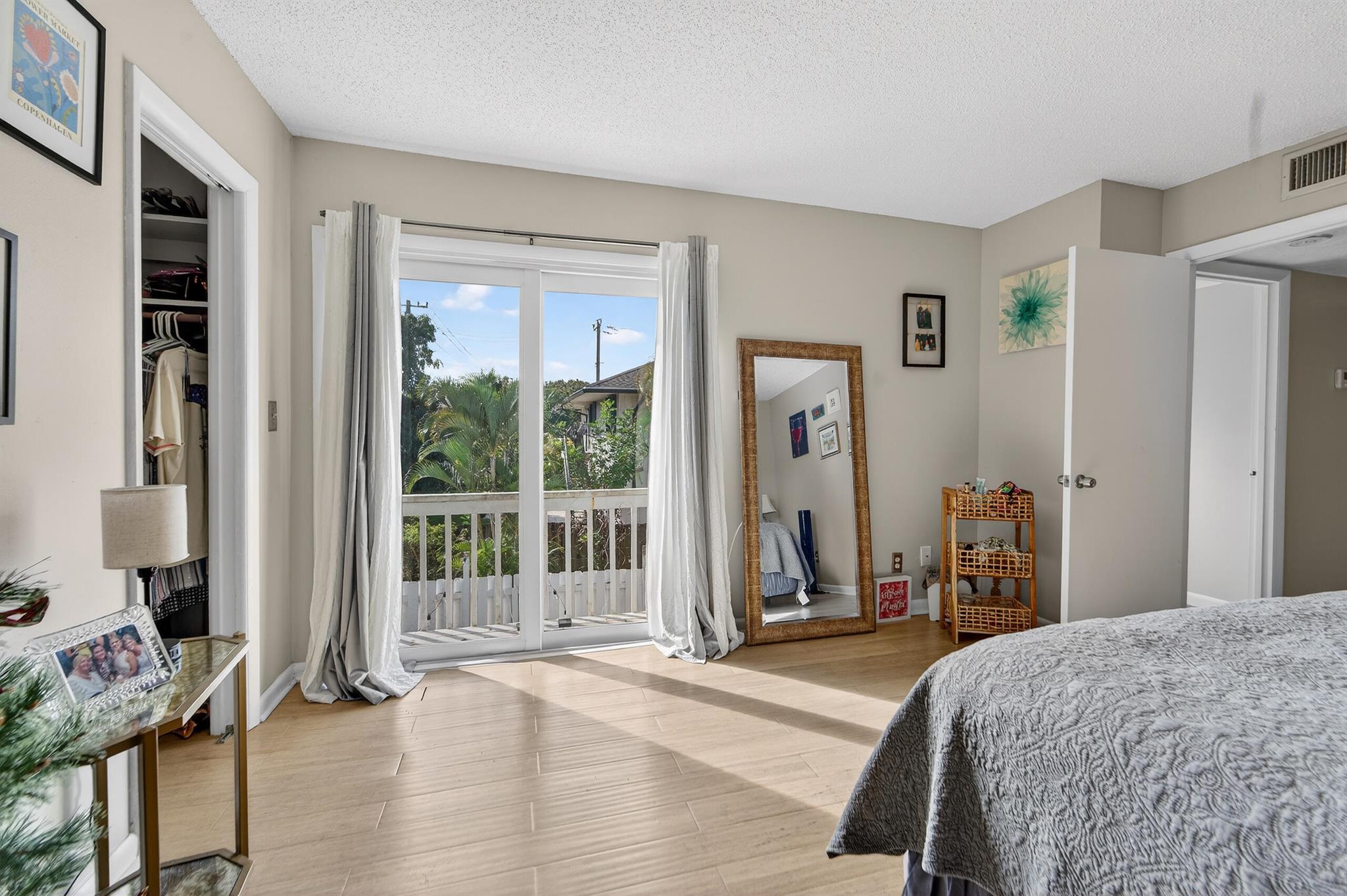 COPPOLA VILLAS - Residential Lease