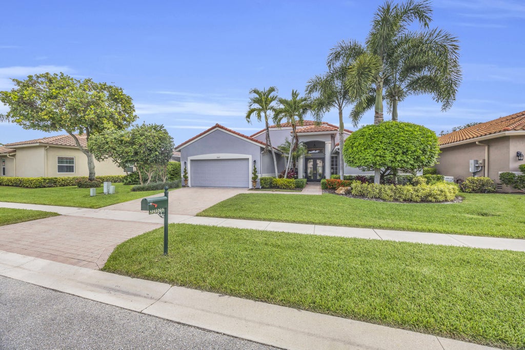 Photo of 9085 Padova Drive, Boynton Beach, FL 33472 (MLS # R11125814)