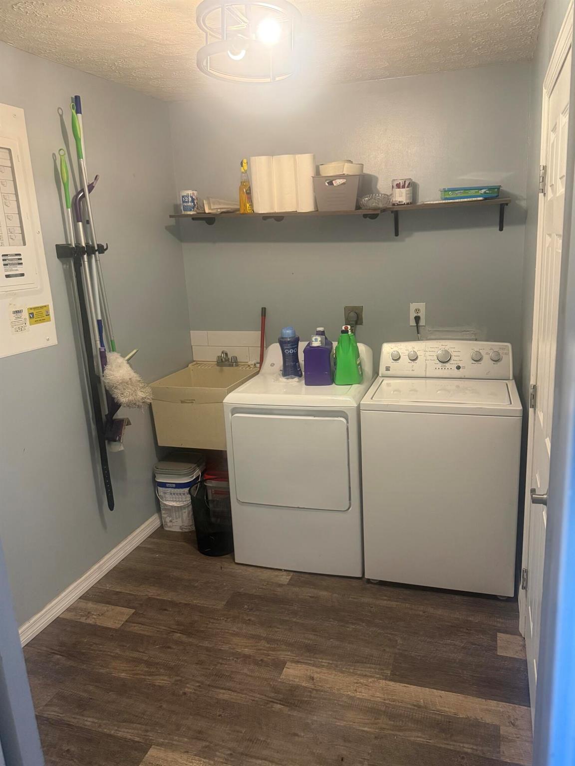 PORT ST LUCIE SECTION 3 - Residential Lease