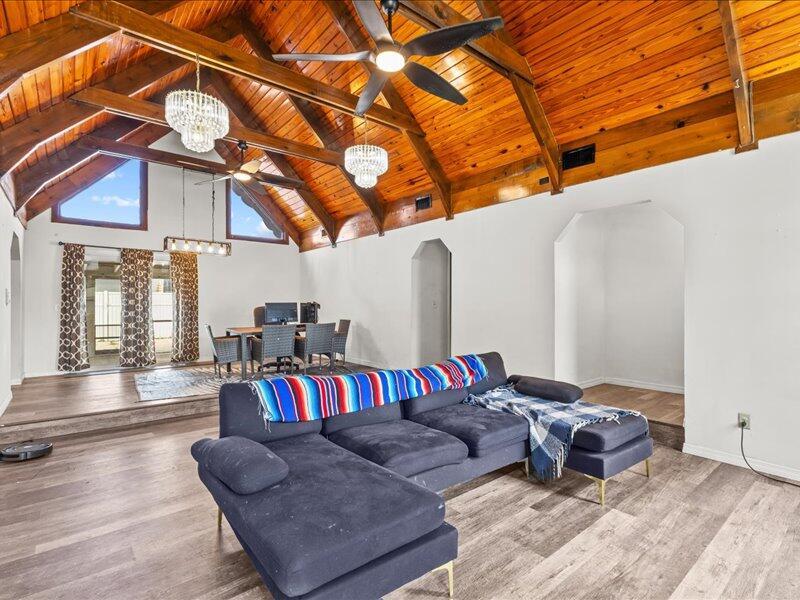 PORT ST LUCIE SECTION 3 - Residential Lease