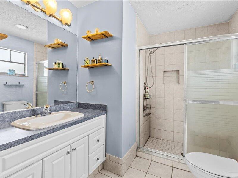 PORT ST LUCIE SECTION 3 - Residential Lease