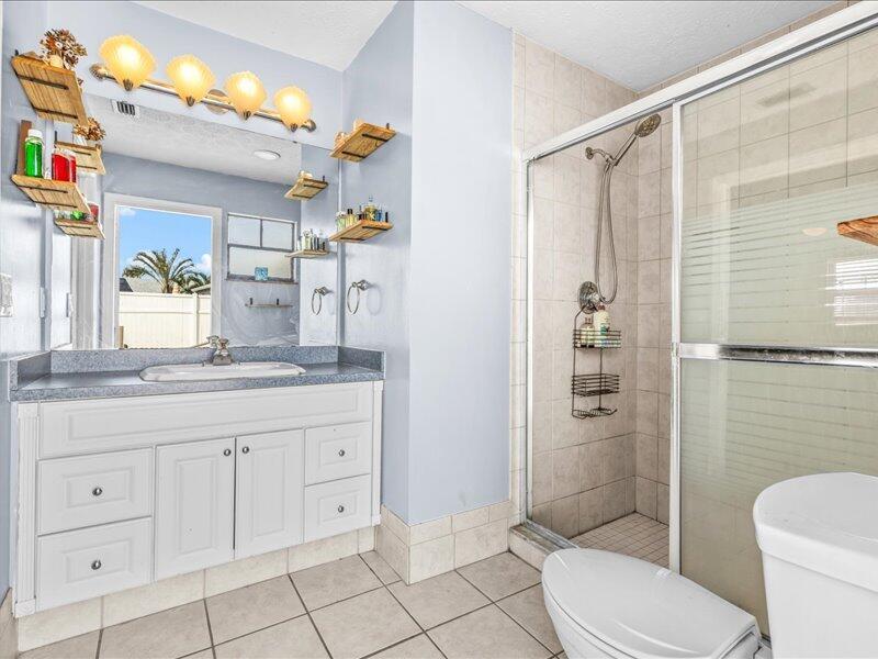 PORT ST LUCIE SECTION 3 - Residential Lease