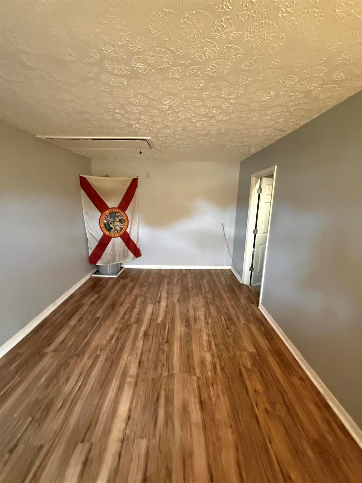 PORT ST LUCIE SECTION 3 - Residential Lease