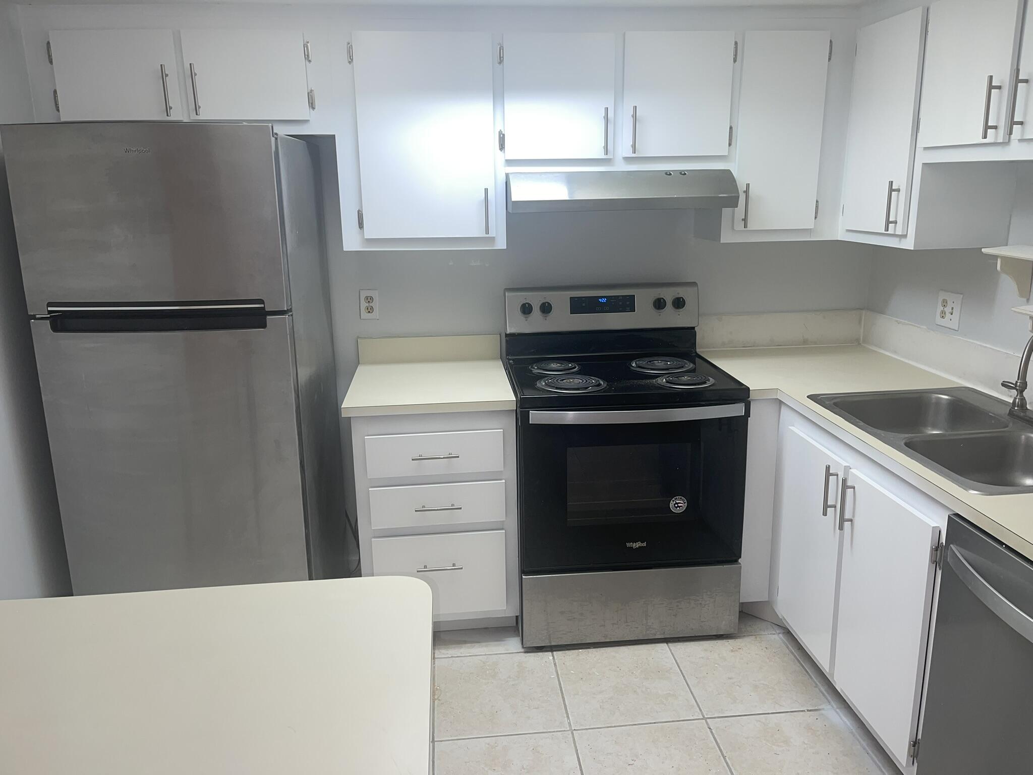 CYPRESS COURT CONDO - Residential Lease