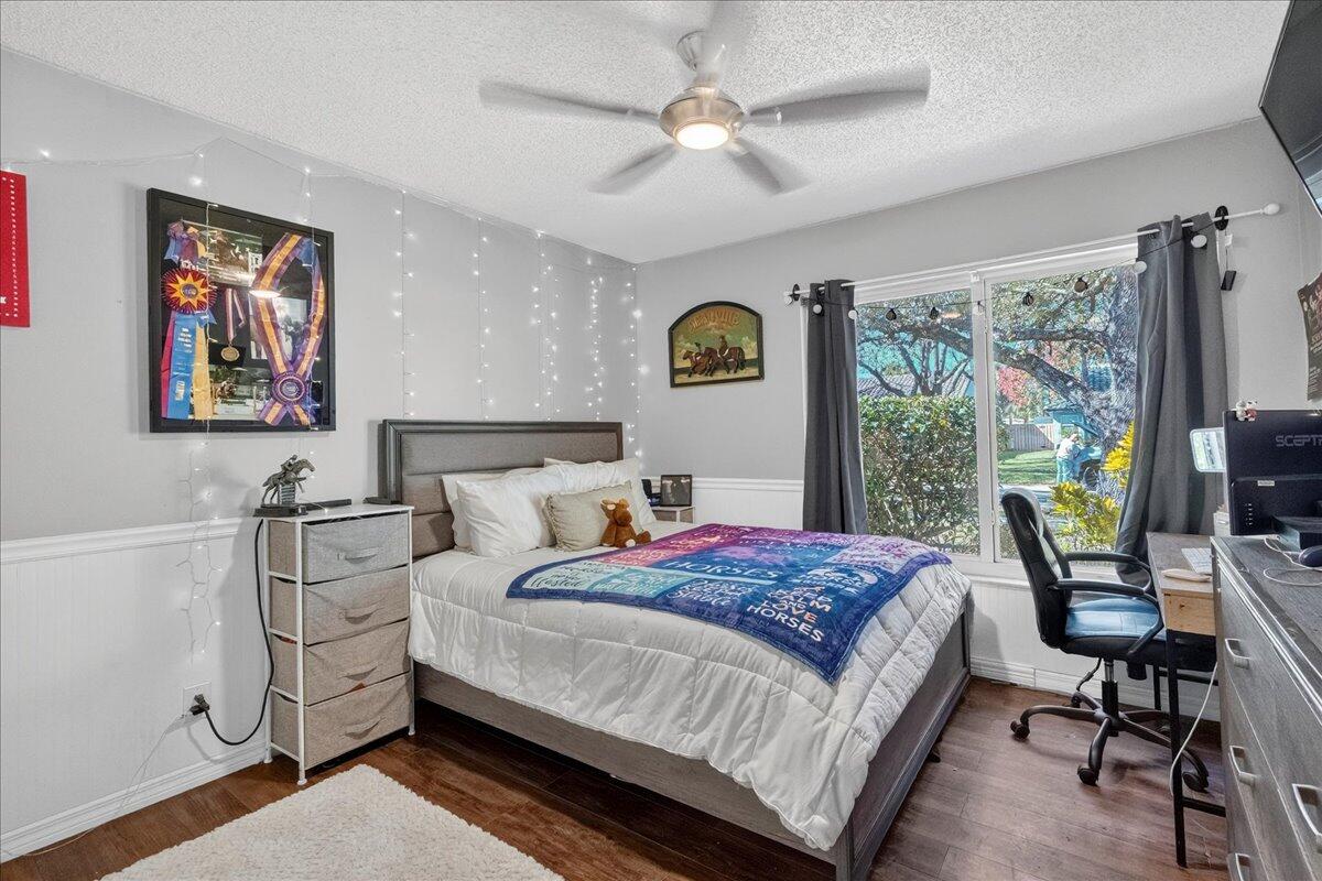 SABAL PINES - Residential