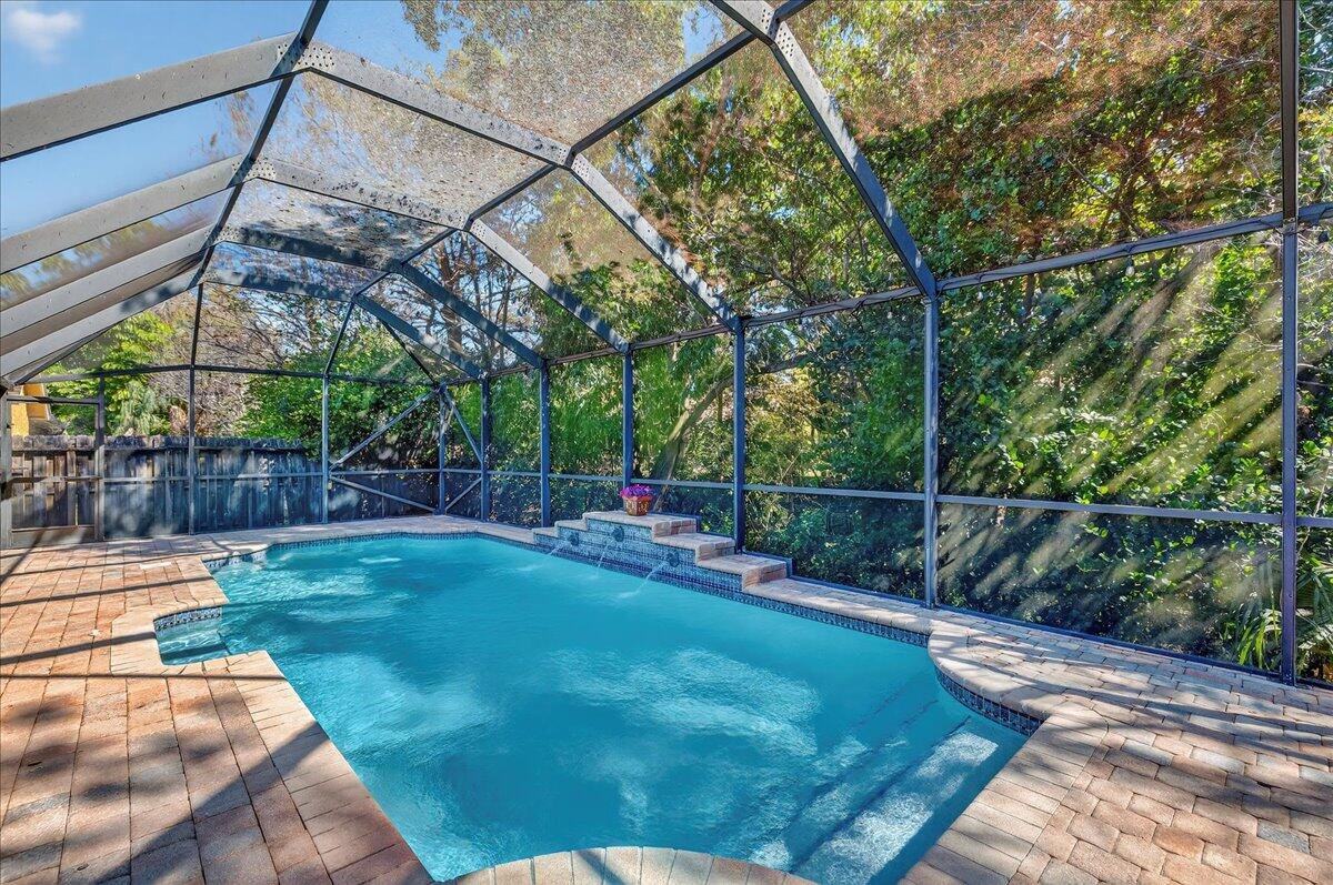 SABAL PINES - Residential